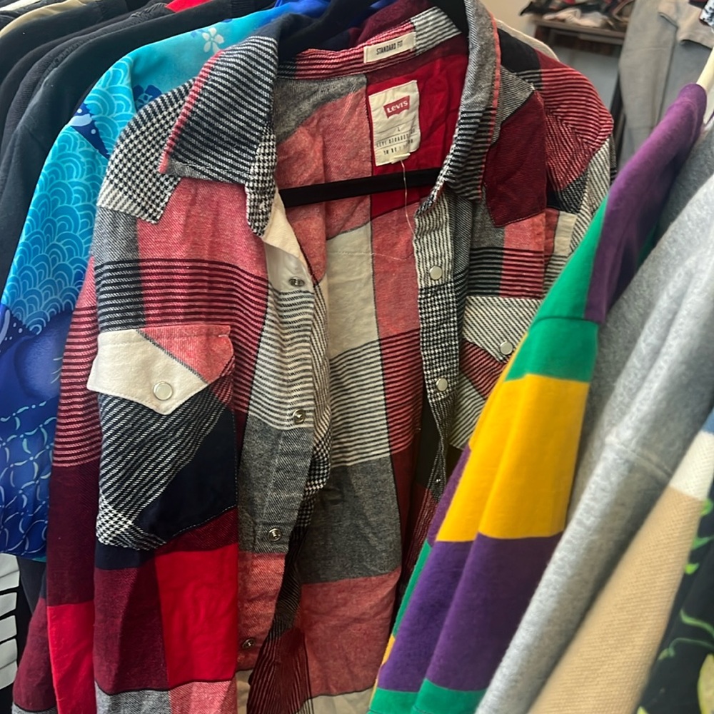 Levis Pearl Snap Up